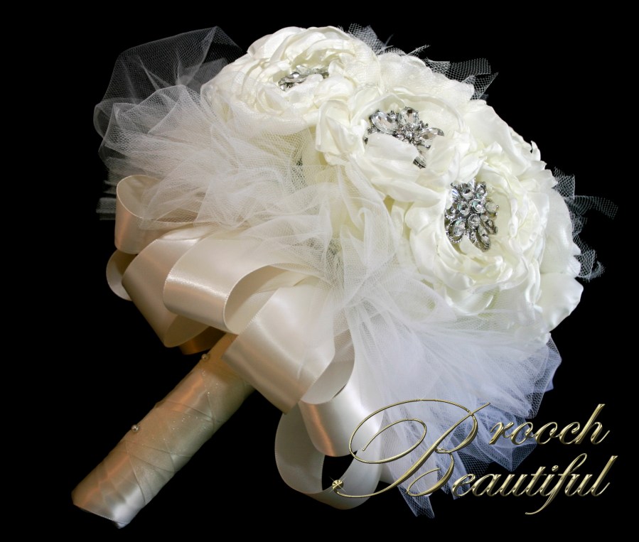 bling brooch broach vintage classic unique forever bouquet bridal