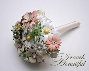 bouquet, brooch, broach, ivory, white, green, mint, peach, pink, pearl, floral, flowers, bridal #broochbeautiful enamel vintage antique